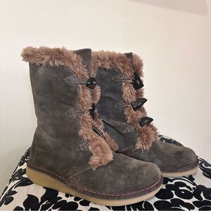 Earth Shoe Wyandot Faux Fur Suede ChocoBrown Midcalf Boots Size 7